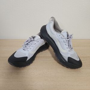 Womens Vans Size 8.5 Lavender MTE Skate low Waterproof Insulated Shoe